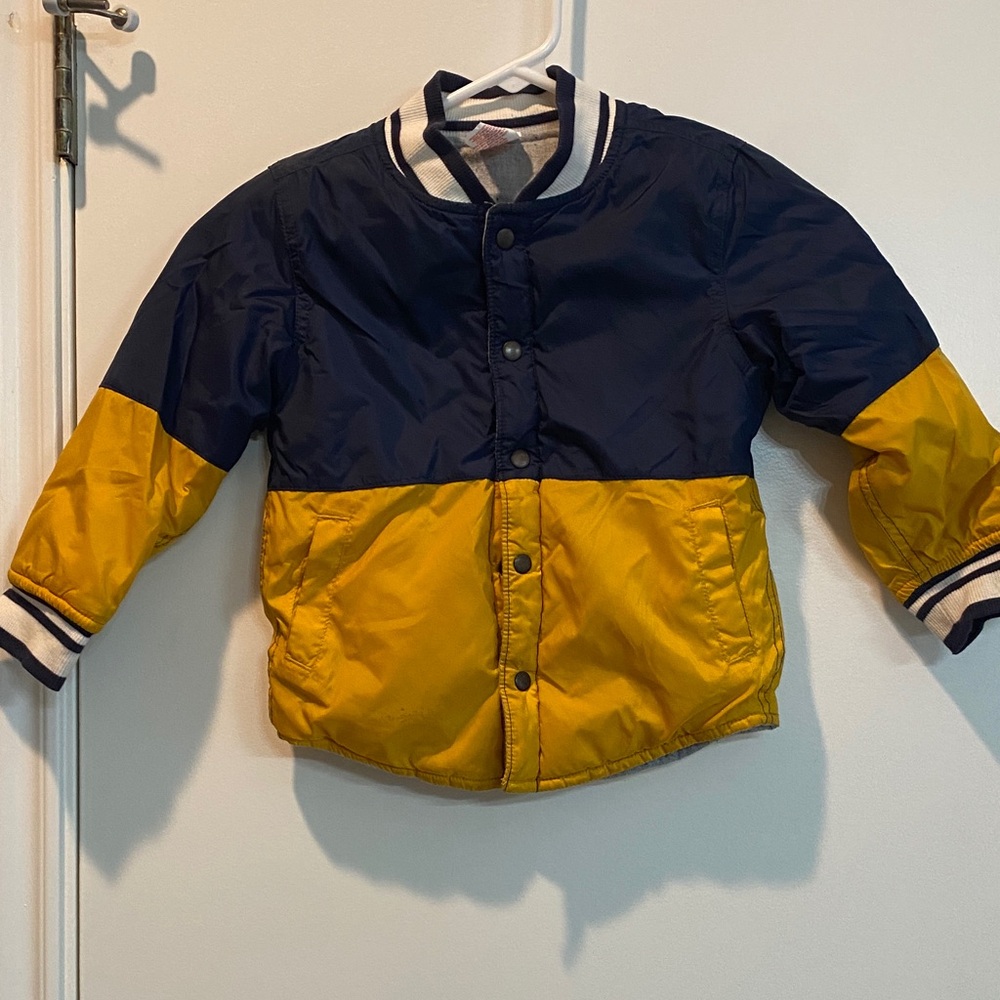 Cat & Jack Navy and Yellow Puffer Jacket size 4T